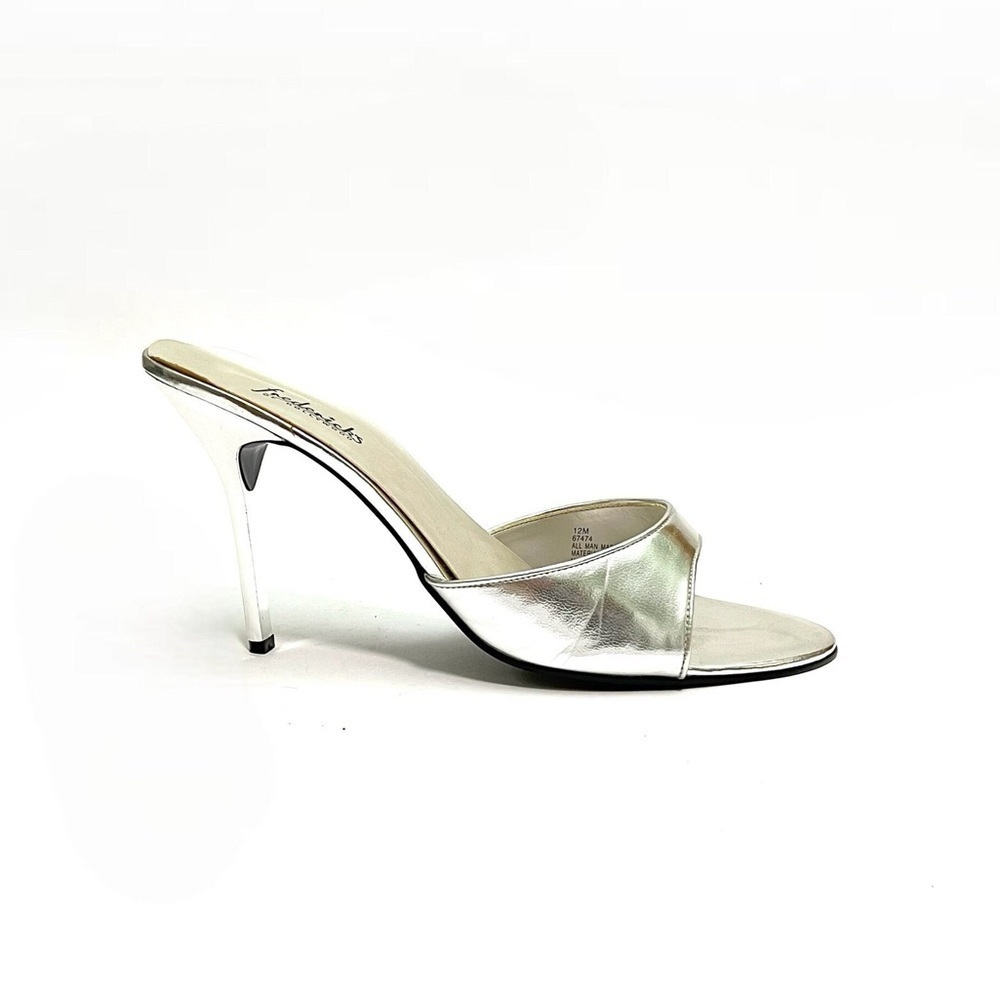 Vintage 1990s deadstock metallic silver vegan leather polly style stiletto heels